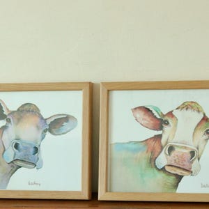 Pair of Original Vintage Prints on Paper – “Cows” – Framed | 32.5 x 23.5 cm (12.8 x 9.3 in)