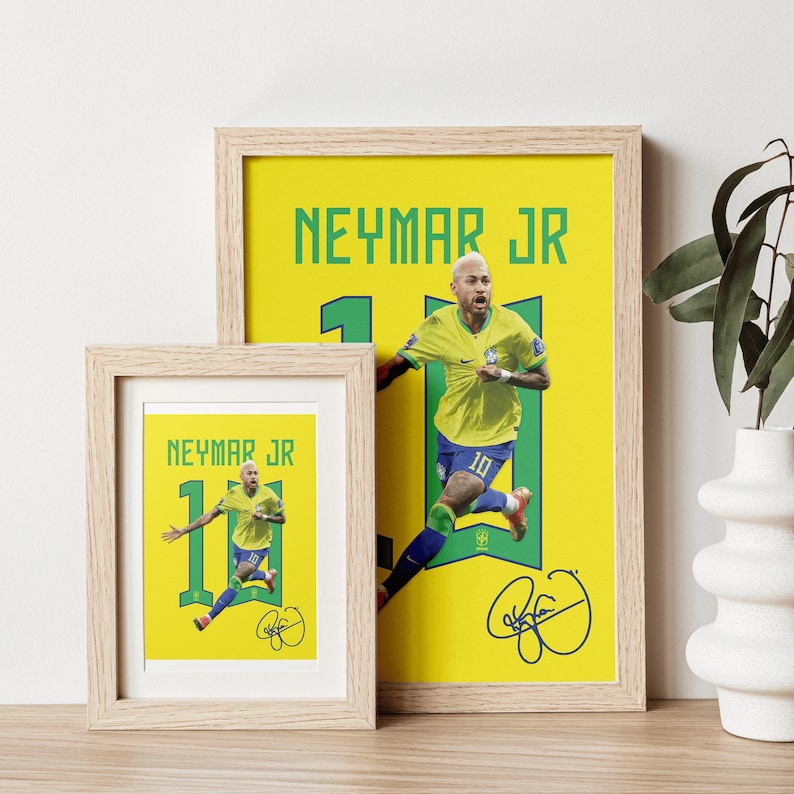 Neymar Wall Art, Printable Football Player Star Poster, Jersey Back, Digital Prints, Soccer Wall Art Gift, JPEG