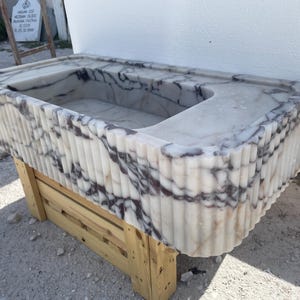 Calacatta Viola Marble Sink With Ribbed on Three Side, Marble Basin, Calacatta Marble Sink, Calacatta Ribbed Sink, Marble Sink Wall Mount