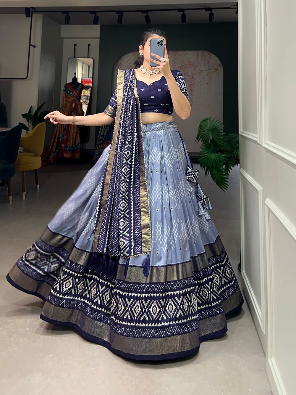 Women'S Purple Ready To Wear Lehenga & Blouse With Dupatta