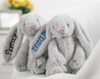 Jouet lapin moelleux monogramme personnalisé, peluche lapin de Pâques, nom brodé lapin de Pâques, peluche lapin prénom personnalisé, peluche prénom brodée