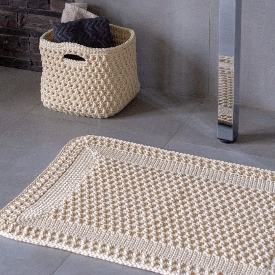 Rectangular Crochet Rug Pattern Free Pattern Rectangular Rug From T-shirt Yarn, Crochet Rug Pattern, Crochet ...