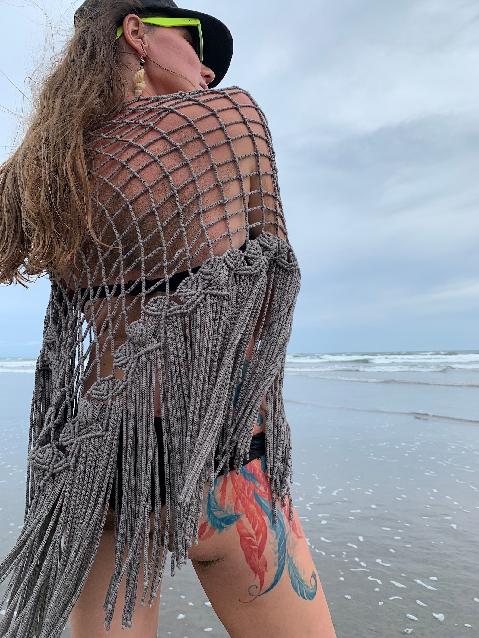 MACRAME SHAWL LOOM TO TOMB