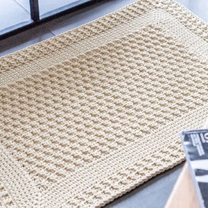 Pattern rectangular rug from T-shirt Yarn,  crochet rug pattern, crochet home decor, rug crochet pattern with volume elements. LaceMosaicRug