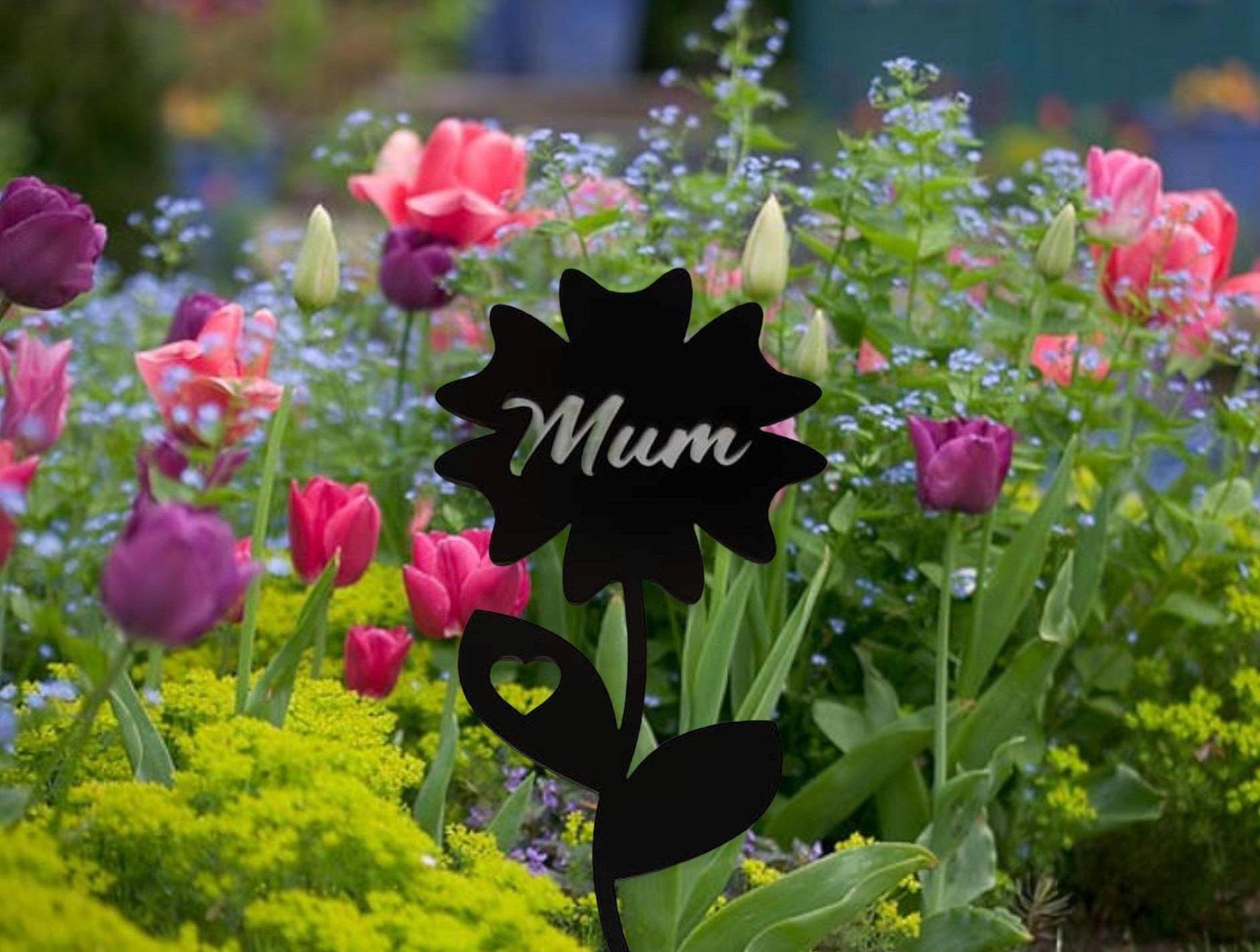 Handmade Metal MUM Flower Garden Stake made from 2mm Steel, Garden Ornament, Gift for her, Memorial, Mothers Day Present, Grave Ornament