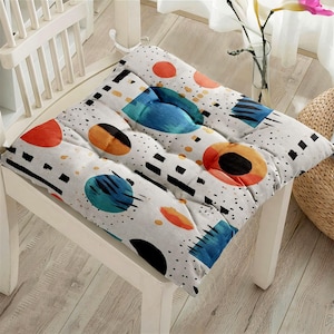 Geometric Chair Cushion,Abstract patterned cushion,Modern chair cushion,Stylish chair Pad,Comfortable Chair Cushion,Decorative cushion