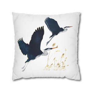 Heron Bird Throw Pillow Cover: Elegant Nature Home Decor