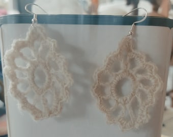 Boucles dentelle