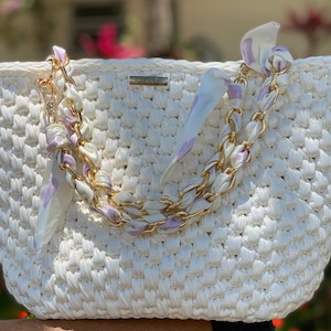 Handgefertigte Häkeltasche, Luxus-Häkeltasche, Strandtasche, Damentasche, Geldbörse für besondere Anlässe, metallische weiße Handtasche, Sommertasche, stilvolle Tasche.