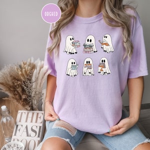 Halloween Comfort Colors Retro Ghosts Reading Books Teacher Librarian Halloween Gift Spooky Season Trendy Shirt Gift Halloween Book Lover