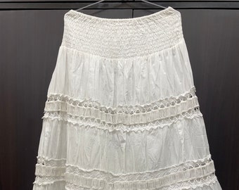 Pure cotton white laced waist elastic skirt/T/size 30”/length 35”