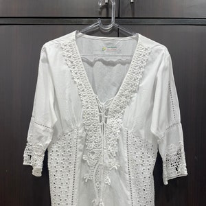 Chikankari Lucknow Pure cotton White laced embroidered Tunic short Top/O/size 46”/length 31”