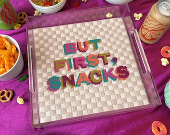 DIGITALES MUSTER: ""Snacks" Bargello Tablett - Bargello Plastic Canvas Nadelspitzen Handwerksmuster."