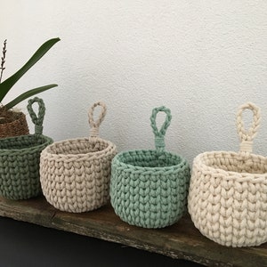 Crocheted hanging basket, storage container, decoration, gift