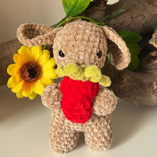 Peluche bébé lapin chocolat fraise au crochet