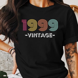 Vintage 1999 T-Shirt, Retro Jahr Design T-Shirt, 90er Jahre inspirierte Kleidung, nostalgische Geschenkidee, klassisches 1999 Hemd, bunter Druck