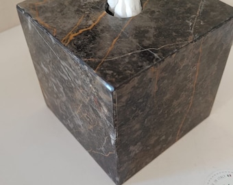 Marble tissue holder