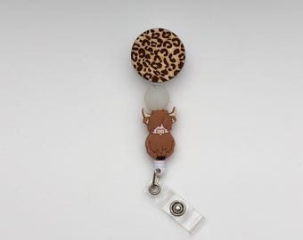 Carrete retráctil para credencial de vaca de las Tierras Altas / Carrete con estampado de leopardo / Carrete de credencial de enfermería / Carrete con cuentas