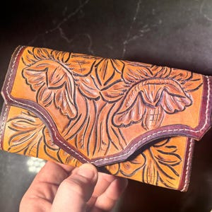 Cartera vaquera para mujer, hecha a mano, con tres pliegues, estilo vaquero, estilo antiguo del oeste.