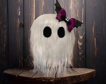 Knitted gnome, Halloween gnome, ghost gnome, Halloween decor, scary gnome, bat gnome, boo gnome, tiered tray decor
