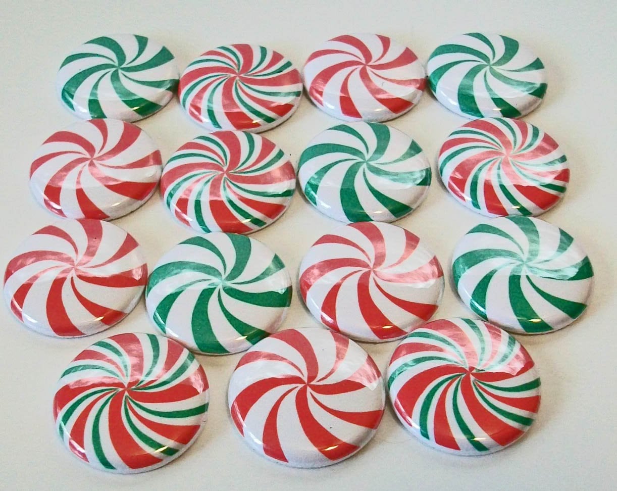 Mix of Christmas Wooden Buttons Festive Christmas Buttons, Christmas Trees,  Rudolph, Mittens, Candy Cane, Bells, DIY, Craft Supplies 