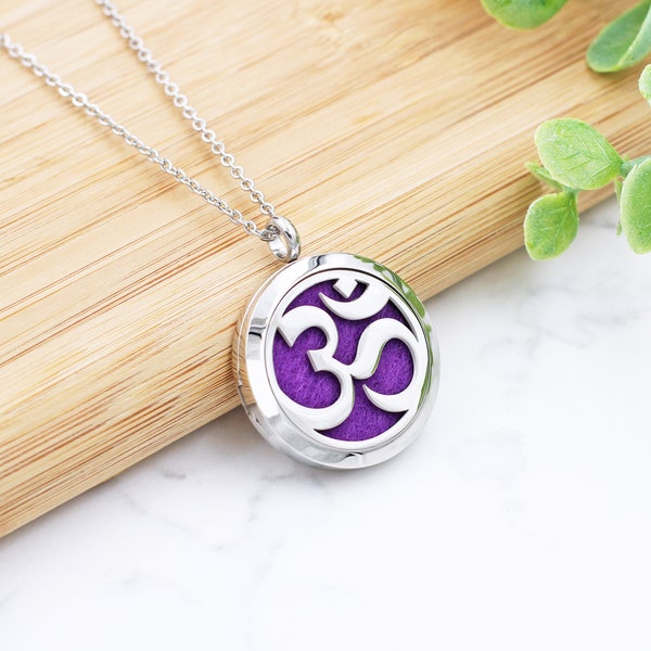 Om Essential Oil Diffuser Necklace, Aromatherapy Necklace, Essential Oil Diffuser, Jewelry, Locket, Pendant, Aromatherapy, Gift for Her