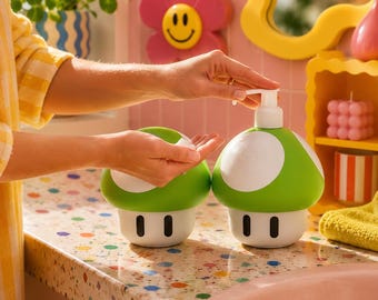 Retro Game Mushroom Bathroom Set – Soap Dispenser & Organizer