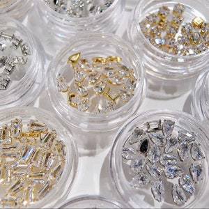 20Pcs Nail Diamond charms , Rhinestones, Gems
