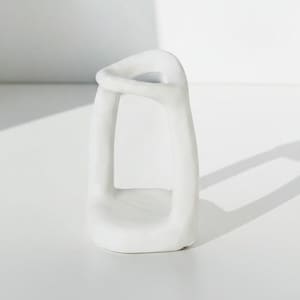 Resin Loop Sculpture, Modern Abstract Decor, Minimalist Object D'art, Organic Shape Sculpture, Tabletop Decor White