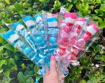 Più di 15 spiedini di caramelle blu e rosa! Bomboniere per feste di compleanno, decorazioni per feste, dolcetti di compleanno, bomboniere per feste di compleanno per bambini, spiedini di caramelle, caramelle per bambini