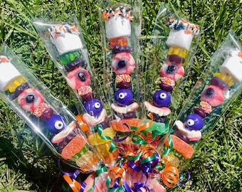 Spooky Halloween Candy Kabobs – Halloween Party Favors, Kids Birthday Treats, Candy Skewers, Trick or Treat Bag Fillers, Monster Marshmallow