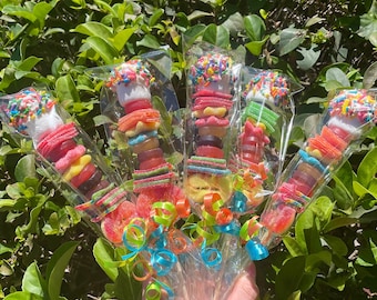 10+ FREE SHIP Candy Kabobs! Birthday Party Favors, Party Decor, Birthday Treat, Kids Birthday Party Favor, Candy Skewer, Candy, Kids Candy