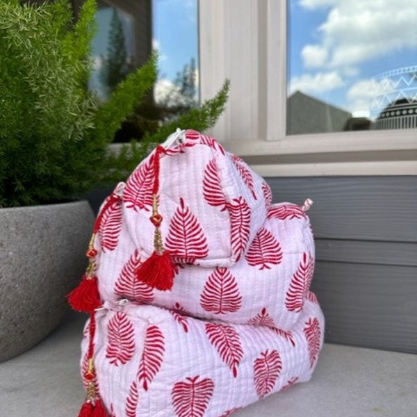 Set of 3 Quilted Cosmetics Bags