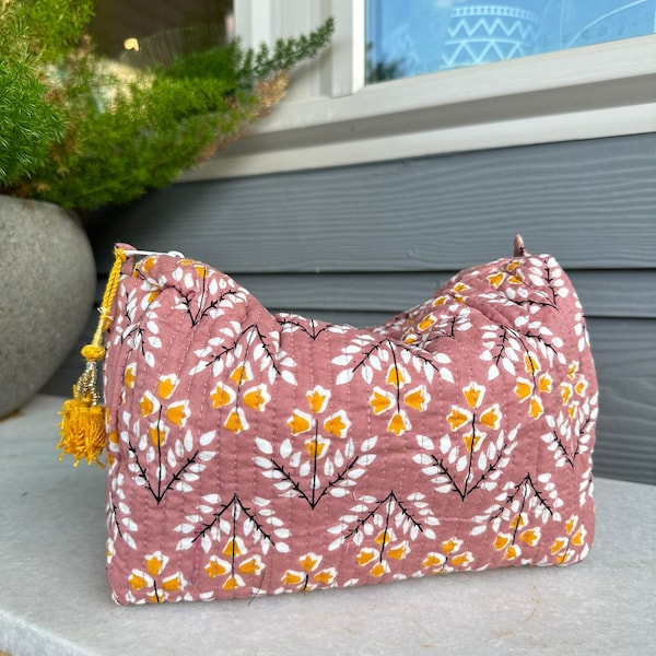 Quilted Cosmetics Bag - Variable Prints