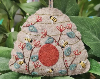 Beehive Felt Craft Mini Kit