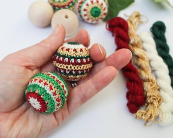 Christmas Crochet Bauble Kit
