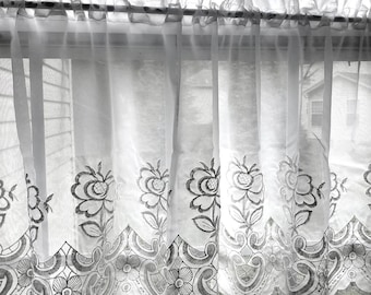 Vintage White Floral Embroidered Lace Sheer Curtain Valance 21 1/2" x 58 1/2"