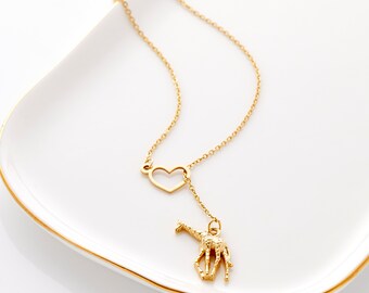 Gold loop heart with giraffe pendant