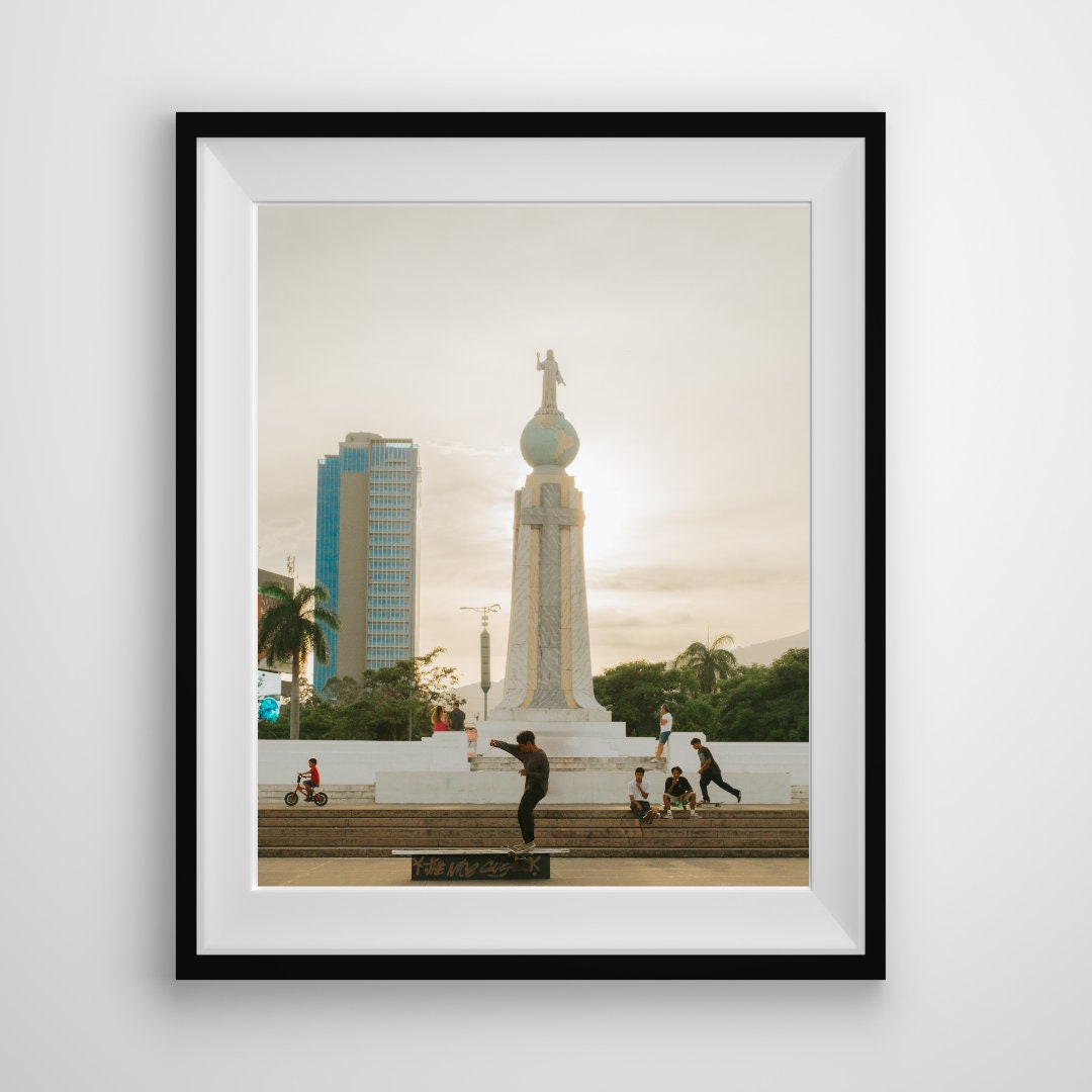El Salvador De Mundo Skater Wall Art Photo Print El Salvador Art Gift