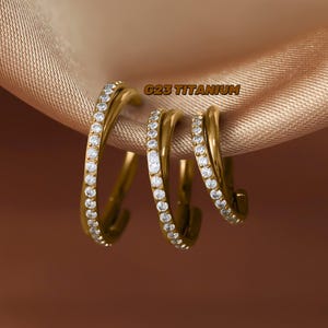 16G Cross Crystal Cartilage Clicker - Titanium Clicker - Small Hoop Earrings  - Gold Cartilage Ring - Conch Piercing Hoop - Clip On Clickers