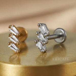 Kristall Baguette Knorpel Ohrring - Muschel Ohrstecker - Helix Ohrstecker - Tragus Schmuck - Titan Ohrring - flache Rückseite - 18g 16g Labret Ohrstecker