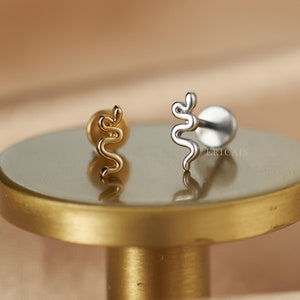 Tiny Snake cartilage earring, helix earring, helix piercing, flat back earrings, gold labret, threadless, conch stud, nap earrings, push pin