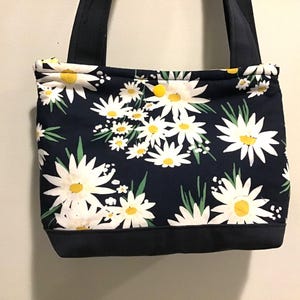 Porte-monnaie marguerite bleu marine et blanc, porte-monnaie marguerite blanc et jaune, petit sac à main marguerite, sac jaune diasy, cadeaux pour elle