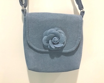 Denim Crossbody Purse, Blue Denim Crossbody, Small Crossbody, Gifts for Her, Travel Purse, Blue Denim Accessories
