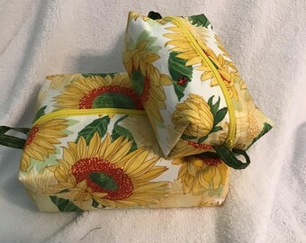 Sunflower Print Travel or Cosmetic Bags, Sunflower Toiletry Bags for Travel, Travel Bag Set of 2