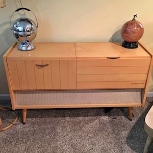 Fonovox Console w/Bluetooth