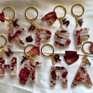 Epoxy resin keychain / letters / gold leaf / resin / personalized / handmade