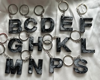 Sleutelhanger van epoxyhars / letters / bladgoud / hars / gepersonaliseerd / handgemaakt