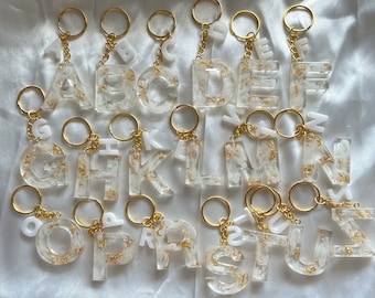 Epoxy resin keychain / letters / gold leaf / resin / personalized / handmade