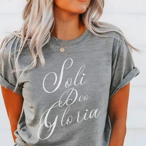 Soli Deo Gloria Shirt Glory to God T-Shirt Demontisch verbessert Theologie Shirt Christliche Kleidung verbessert Soli Deo Gloria Shirt 5 solas